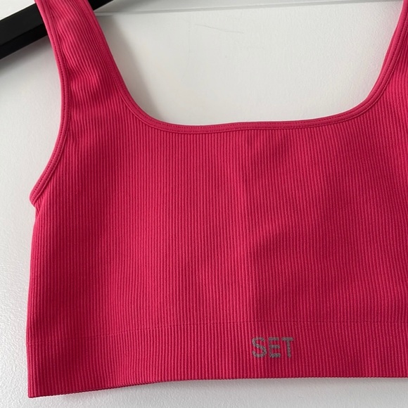 Set Active Box Cut Top - Picture 3 of 5